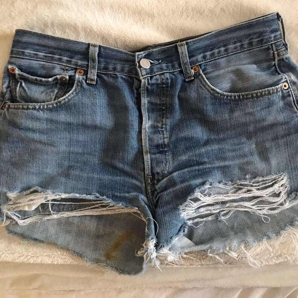 LEVIS 501 jean shorts
